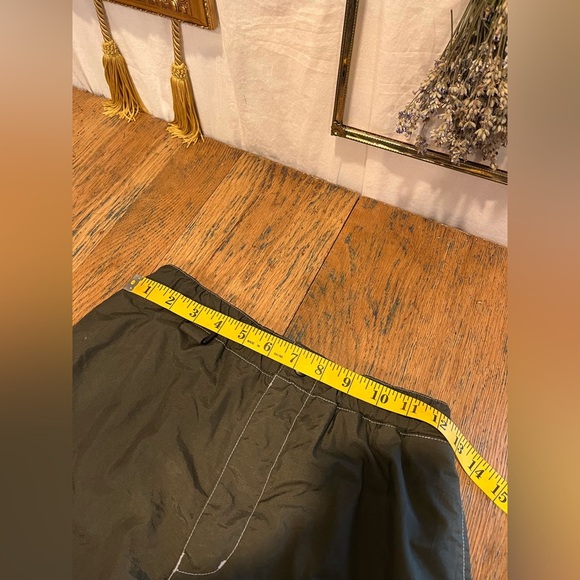 LES AILES DE LA MODE Olive Green Vintage Cargo Skirt - Size XS - Picture 7 of 8
